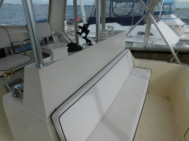 1989 Viking 44 Aft Cabin