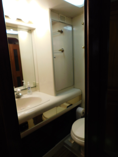 1989 Viking 44 Aft Cabin