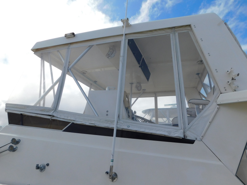 1989 Viking 44 Aft Cabin