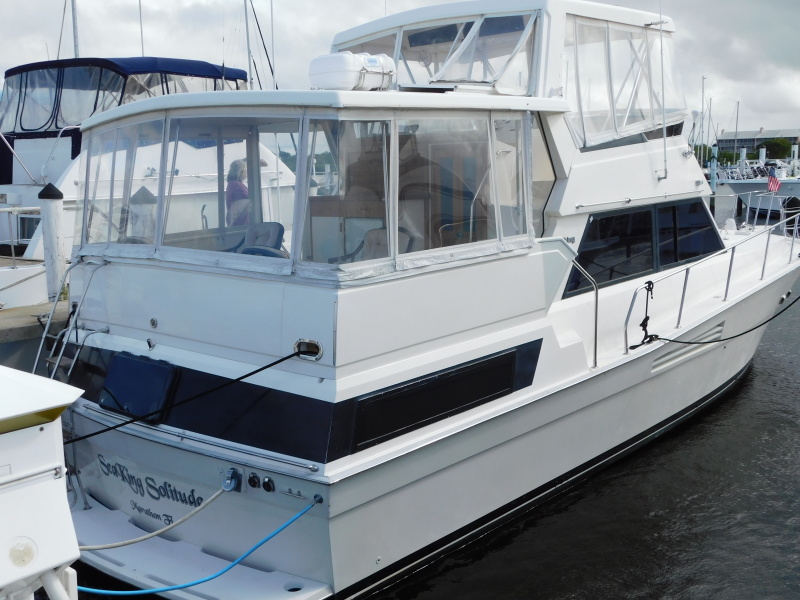 1989 Viking 44 Aft Cabin