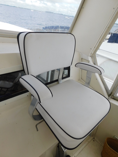 1989 Viking 44 Aft Cabin