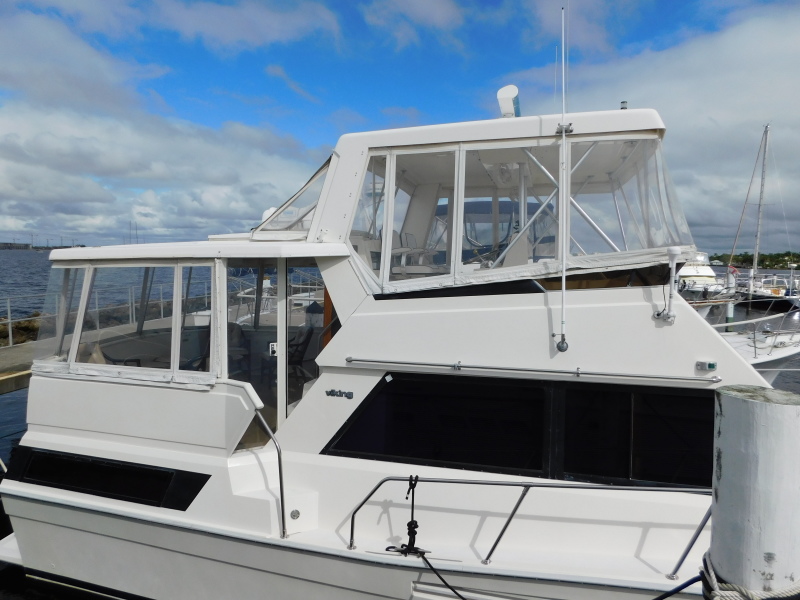 1989 Viking 44 Aft Cabin