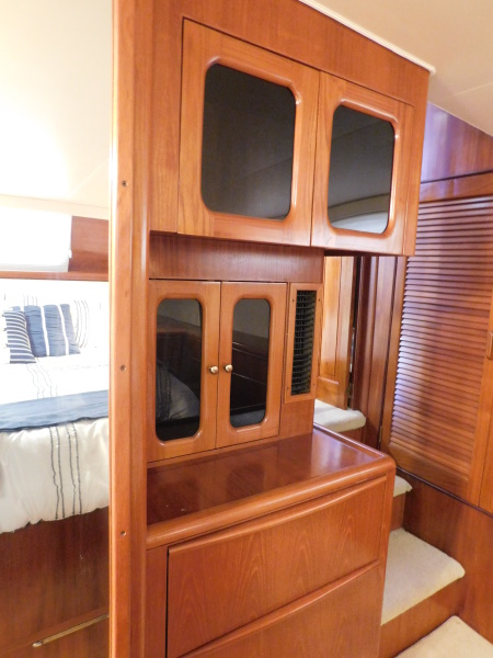 1989 Viking 44 Aft Cabin