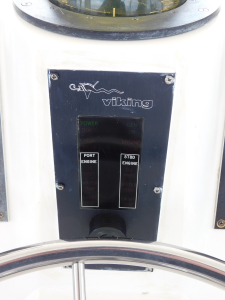 1989 Viking 44 Aft Cabin