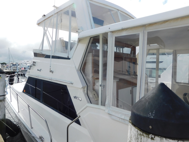 1989 Viking 44 Aft Cabin