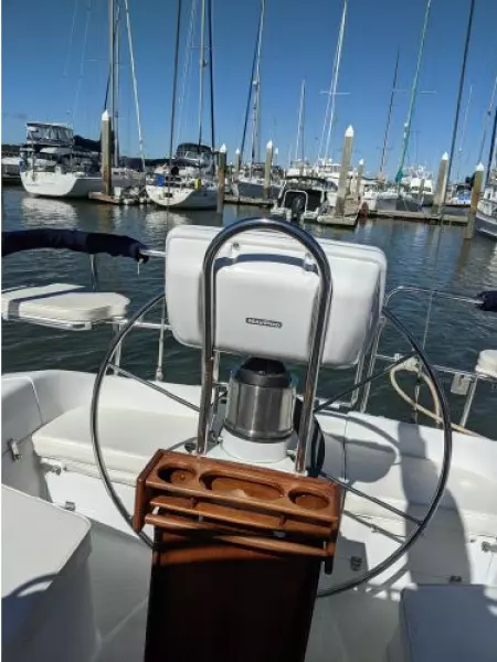 1997 Catalina 34 MKII Wing Keel