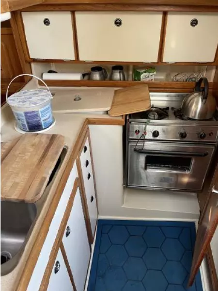 1997 Catalina 34 MKII Wing Keel