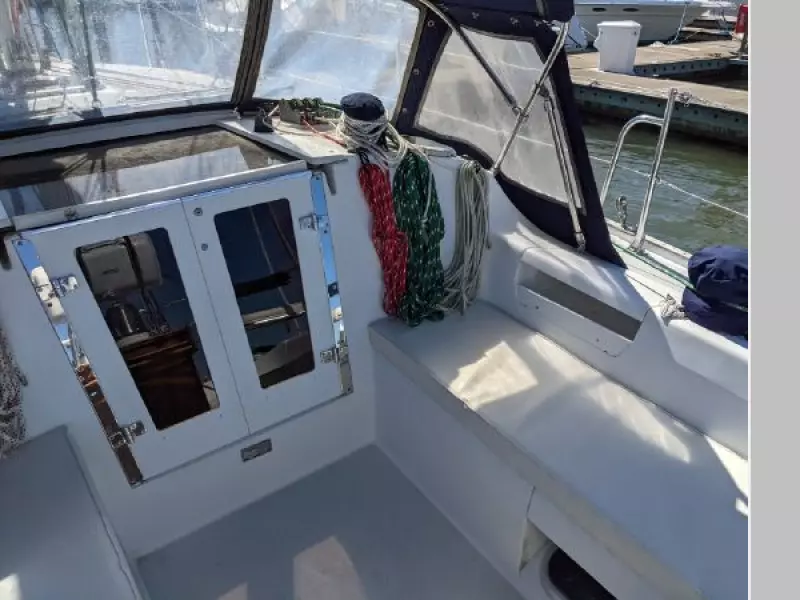 1997 Catalina 34 MKII Wing Keel