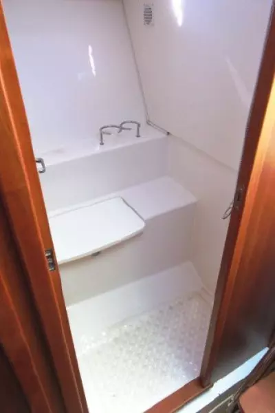 2018 Back Cove 32