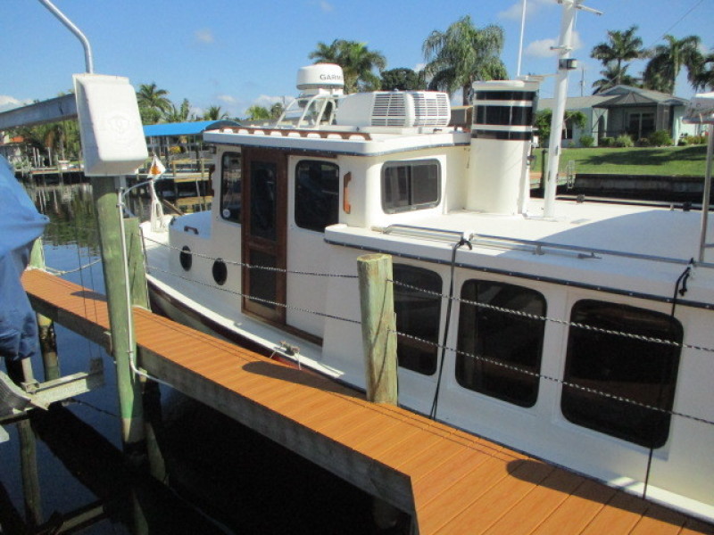 1989 Nordic Tugs 32'