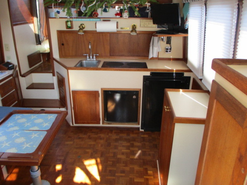 1989 Nordic Tugs 32'