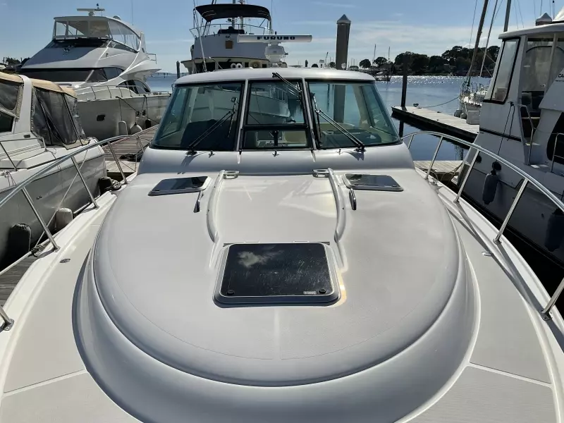 2004 Tiara Yachts 