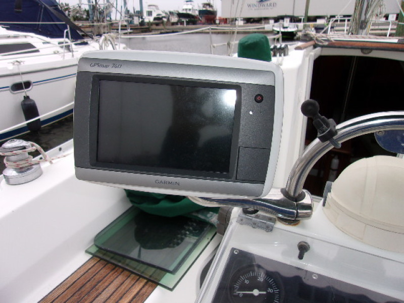 2004 Beneteau Oceanis 311