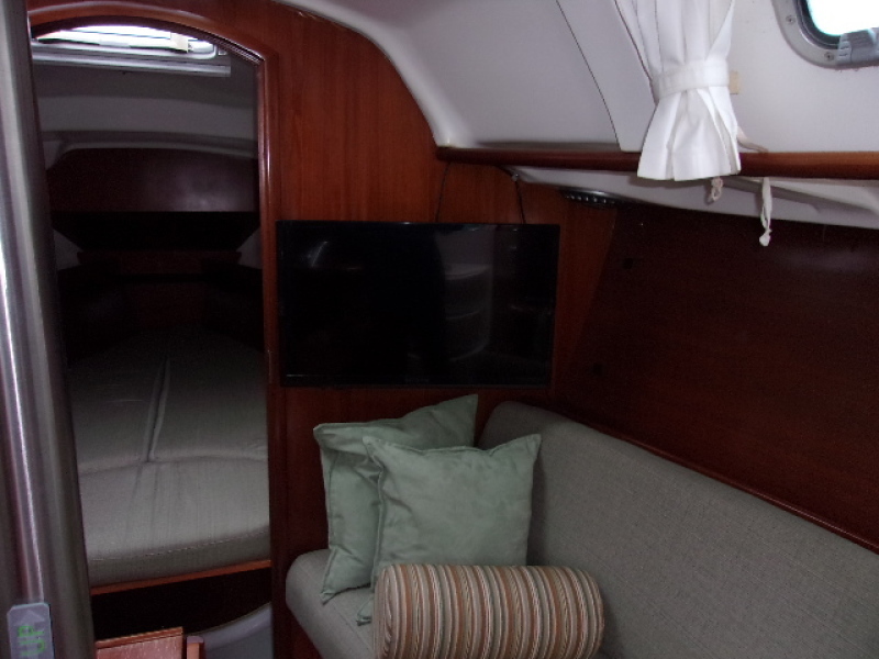 2004 Beneteau Oceanis 311