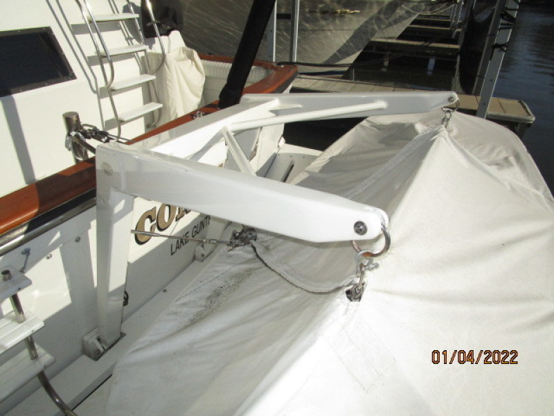 48' Californian tender davits