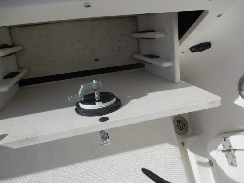 2003 Century Center Console