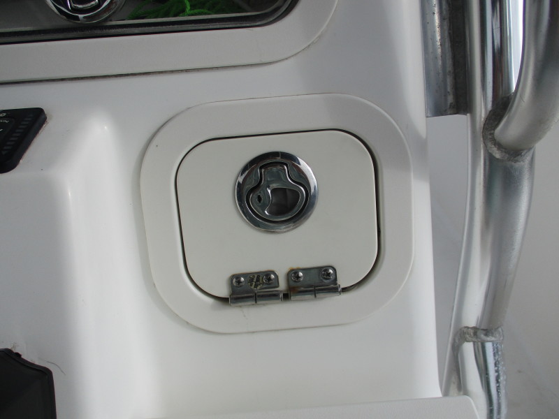 2003 Century Center Console