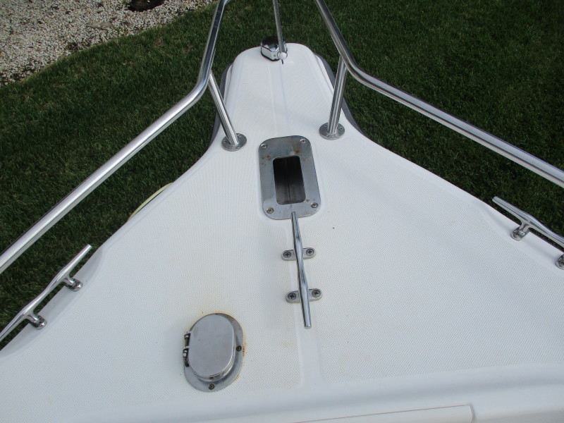 2003 Century Center Console