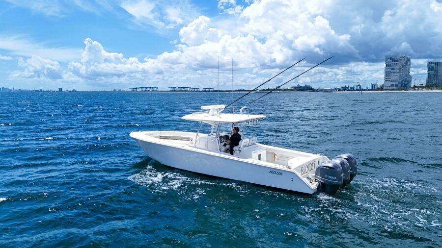 Bandit 38ft Jupiter Yacht For Sale