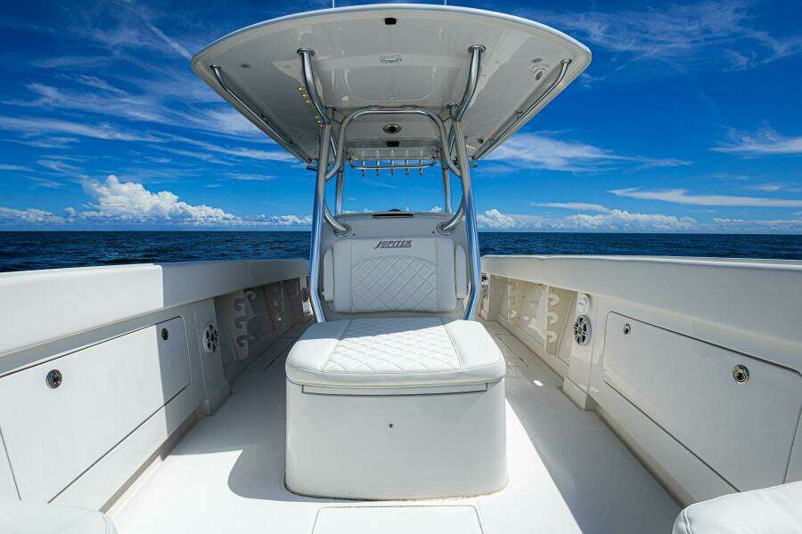 Bandit 38ft Jupiter Yacht For Sale