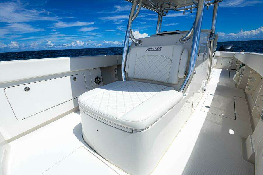 Bandit 38ft Jupiter Yacht For Sale