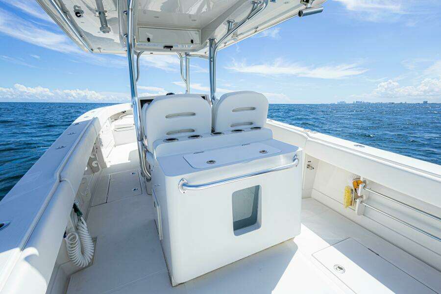 Bandit 38ft Jupiter Yacht For Sale