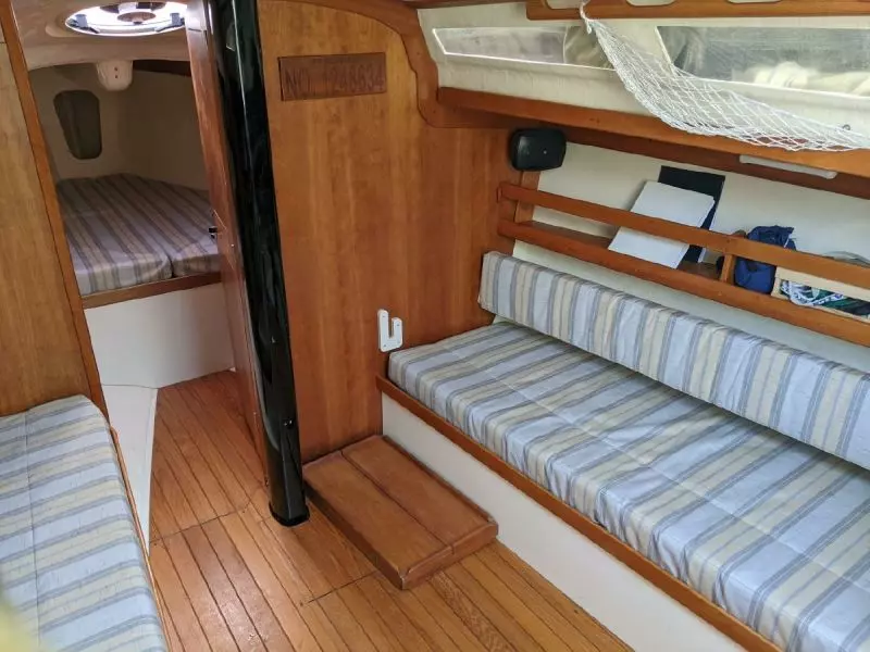 33ft Tartan Yacht For Sale