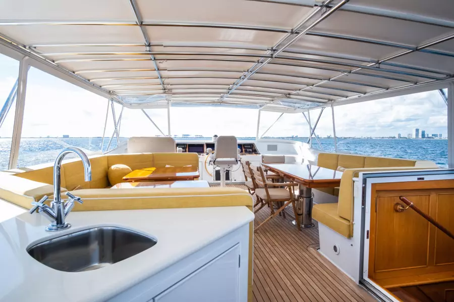 Flybridge Looking Forward