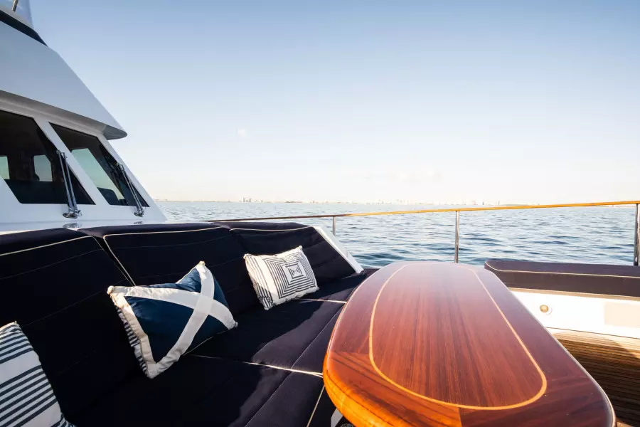 Foredeck Seating And Table