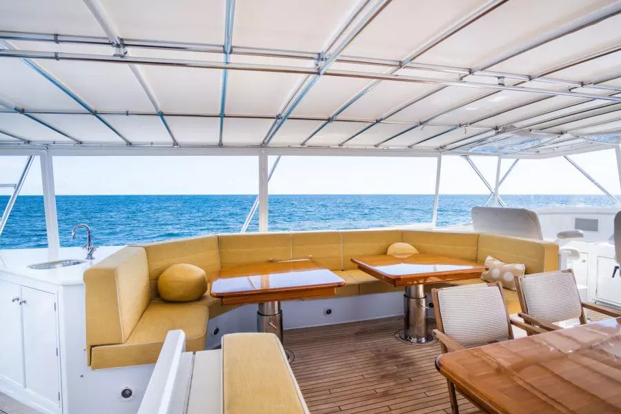 Flybridge Looking To Port