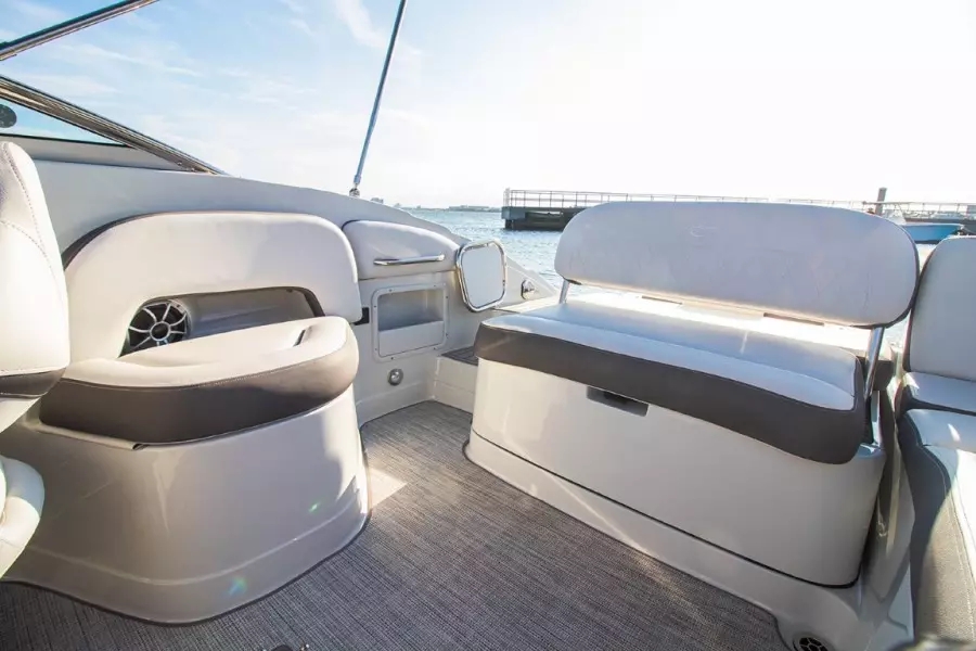 23ft Crownline Yacht For Sale