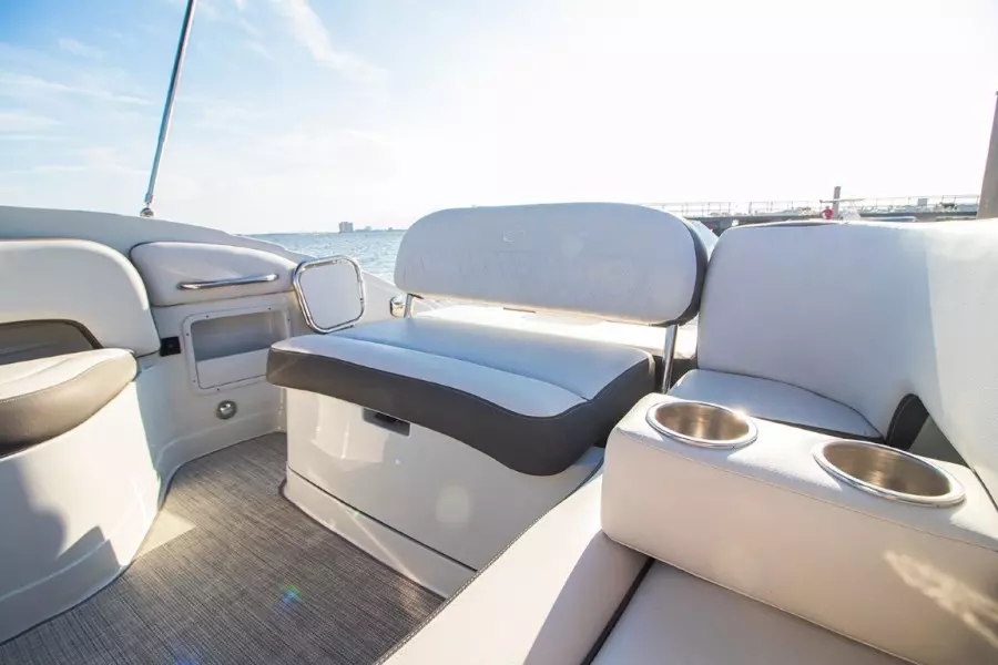 23ft Crownline Yacht For Sale