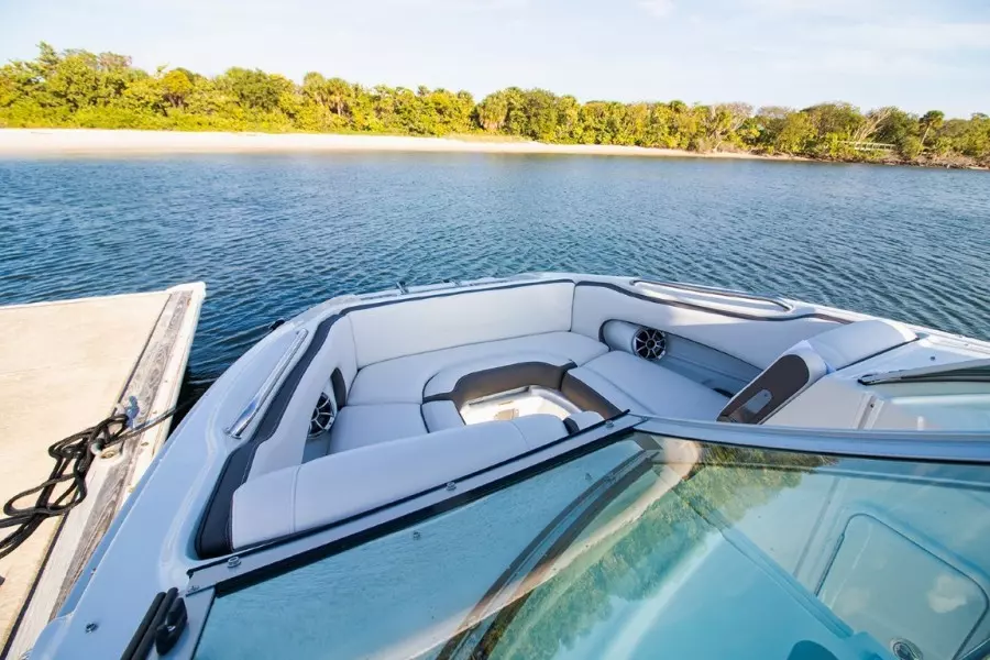 23ft Crownline Yacht For Sale