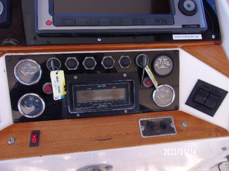 1988 Golden Star Sundeck Fast Trawler