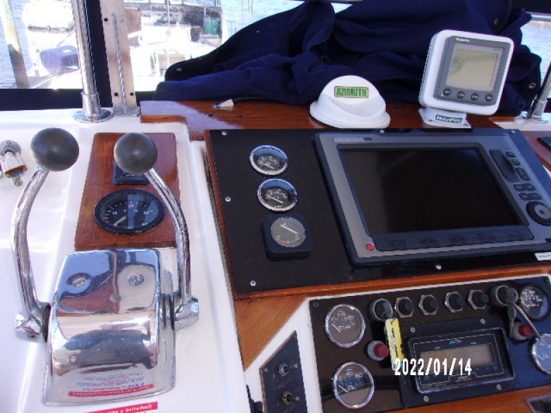 1988 Golden Star Sundeck Fast Trawler