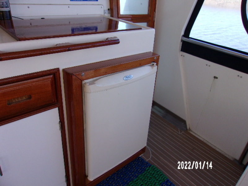 1988 Golden Star Sundeck Fast Trawler