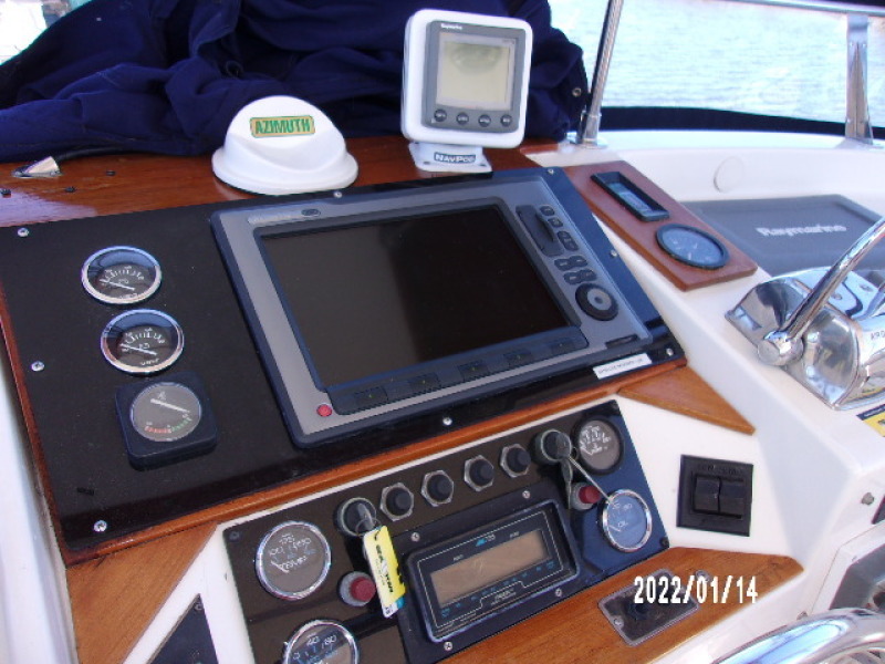1988 Golden Star Sundeck Fast Trawler