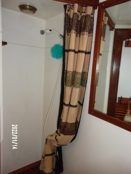 1988 Golden Star Sundeck Fast Trawler