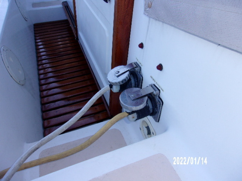 1988 Golden Star Sundeck Fast Trawler