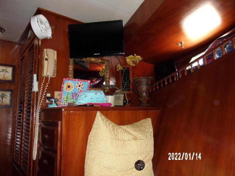 1988 Golden Star Sundeck Fast Trawler