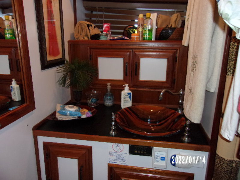 1988 Golden Star Sundeck Fast Trawler