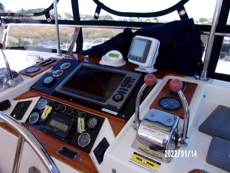 1988 Golden Star Sundeck Fast Trawler