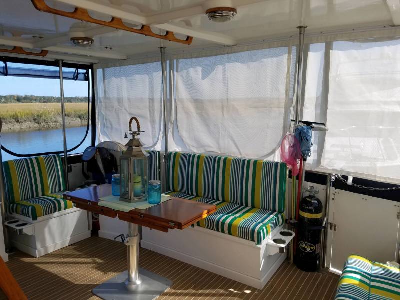 1988 Golden Star Sundeck Fast Trawler