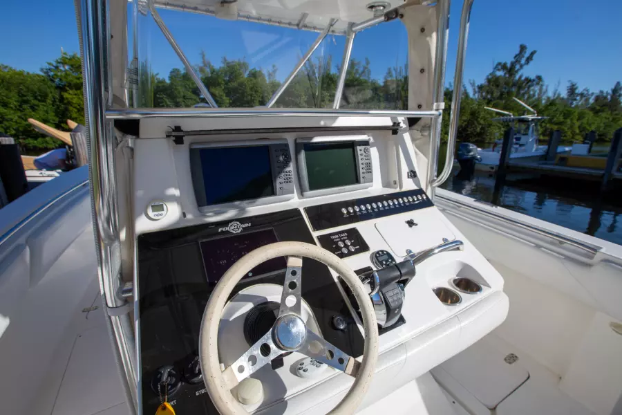 No Name 32ft Fountain Yacht For Sale