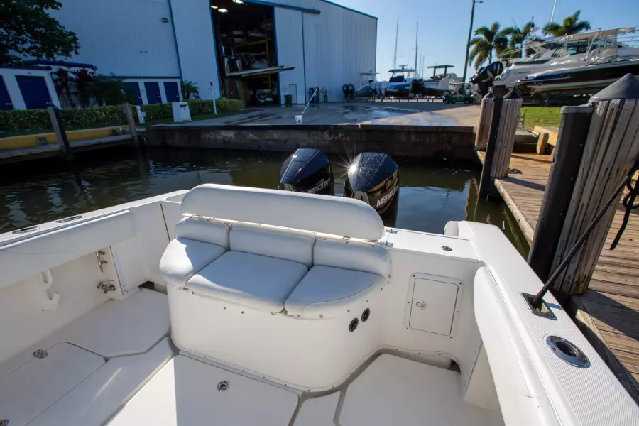 No Name 32ft Fountain Yacht For Sale
