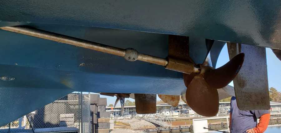 1988 Bayliner 3818