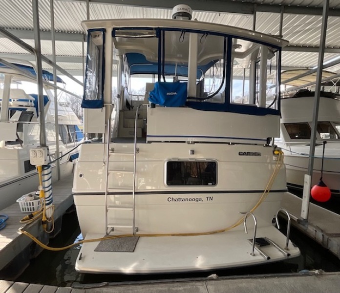 3 Silver Linings 1994 Carver 370 AC Aft View