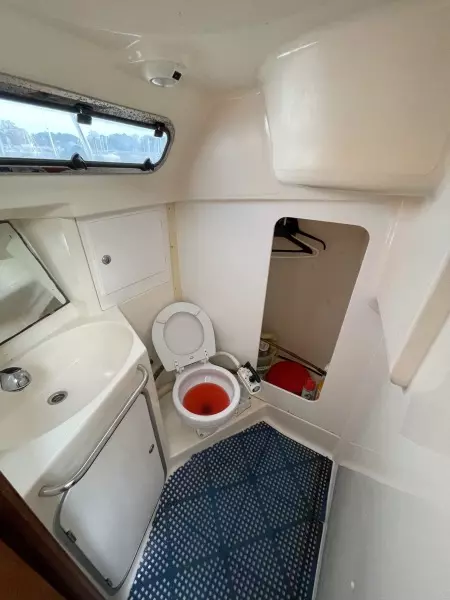 2000 Bavaria 34