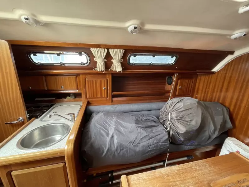 2000 Bavaria 34