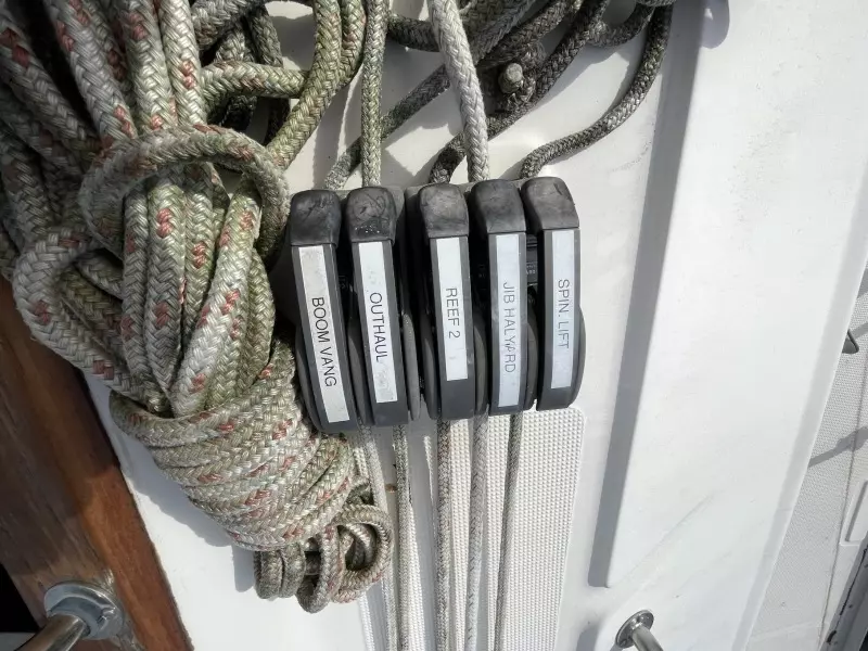 2000 Bavaria 34
